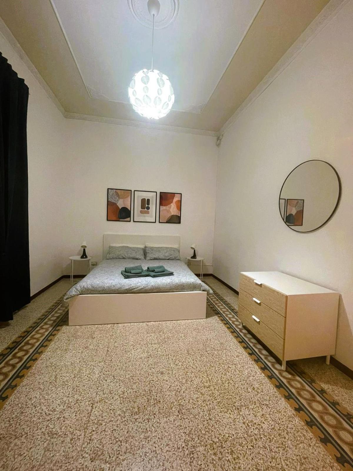 Olivuzza Rooms In Apartment パレルモ エクステリア 写真