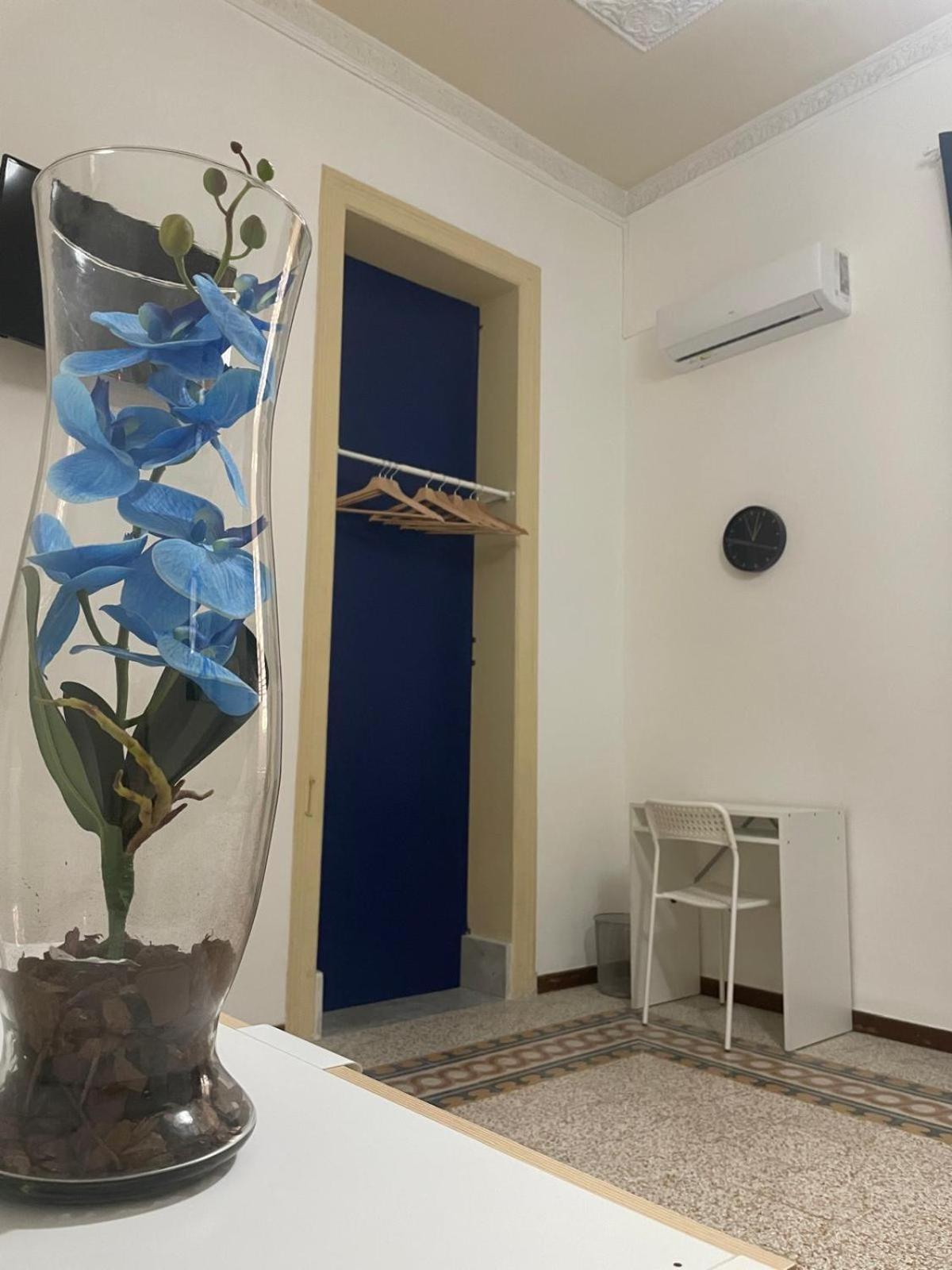 Olivuzza Rooms In Apartment パレルモ エクステリア 写真