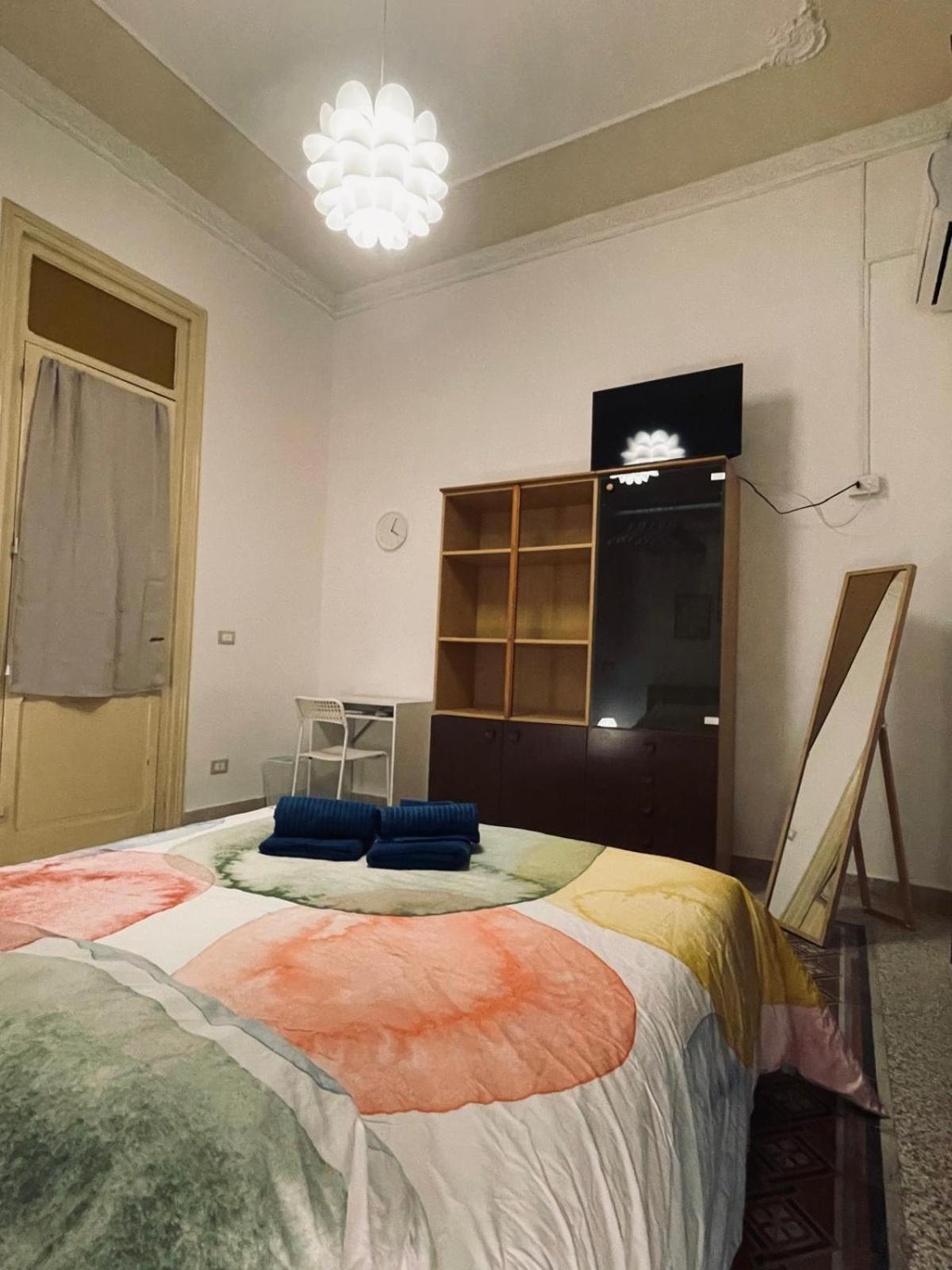 Olivuzza Rooms In Apartment パレルモ エクステリア 写真